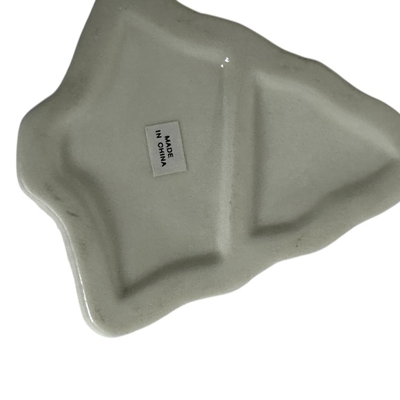 Tree Shaped Decorative Box with Gold Accents, Keepsake, Christmas - Picture 5 of 13